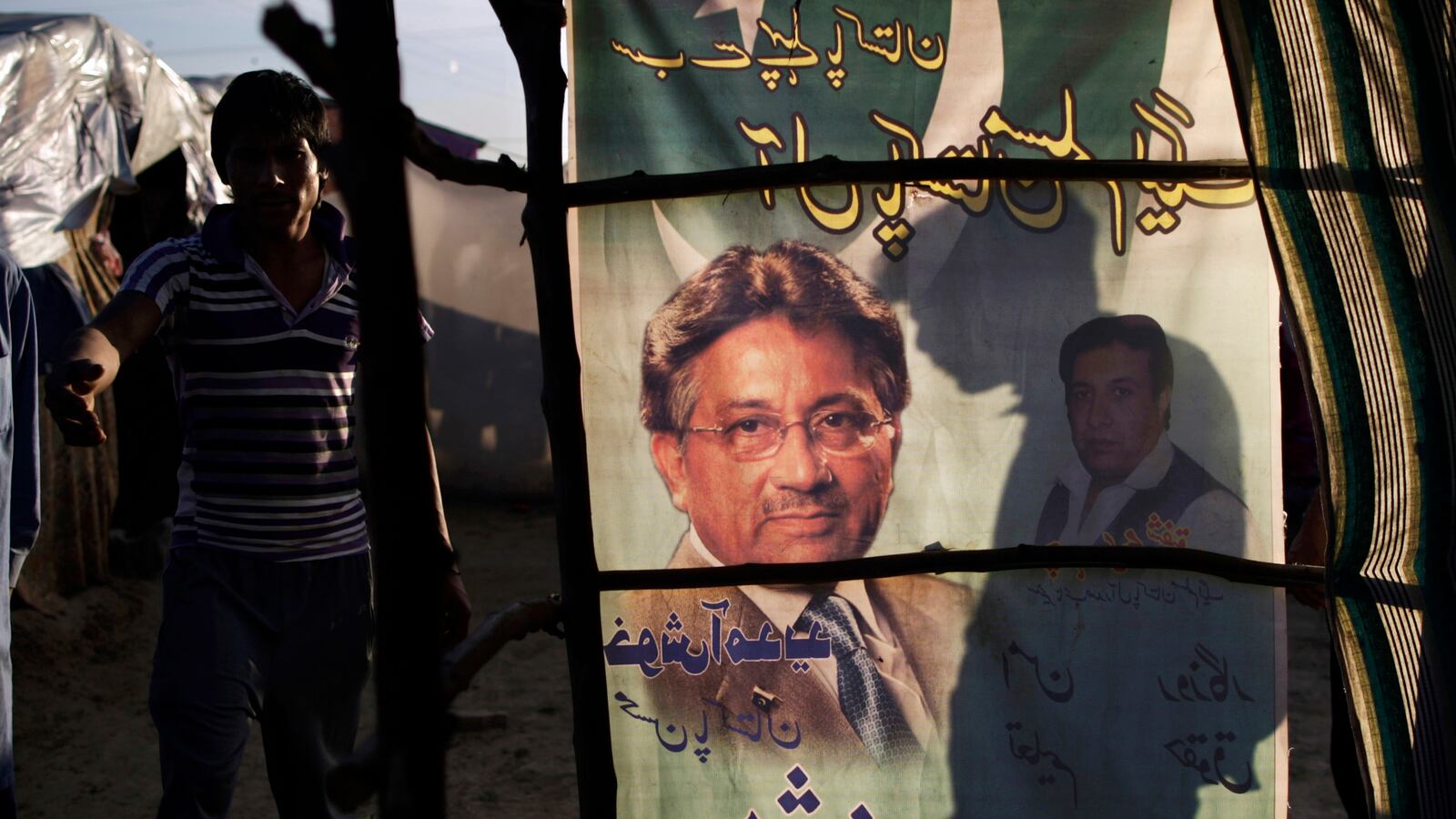 cheats/2013/04/19/pervez-musharraf-on-house-arrest/130419-musharraf-house-arrest-cheat_bnfpxw