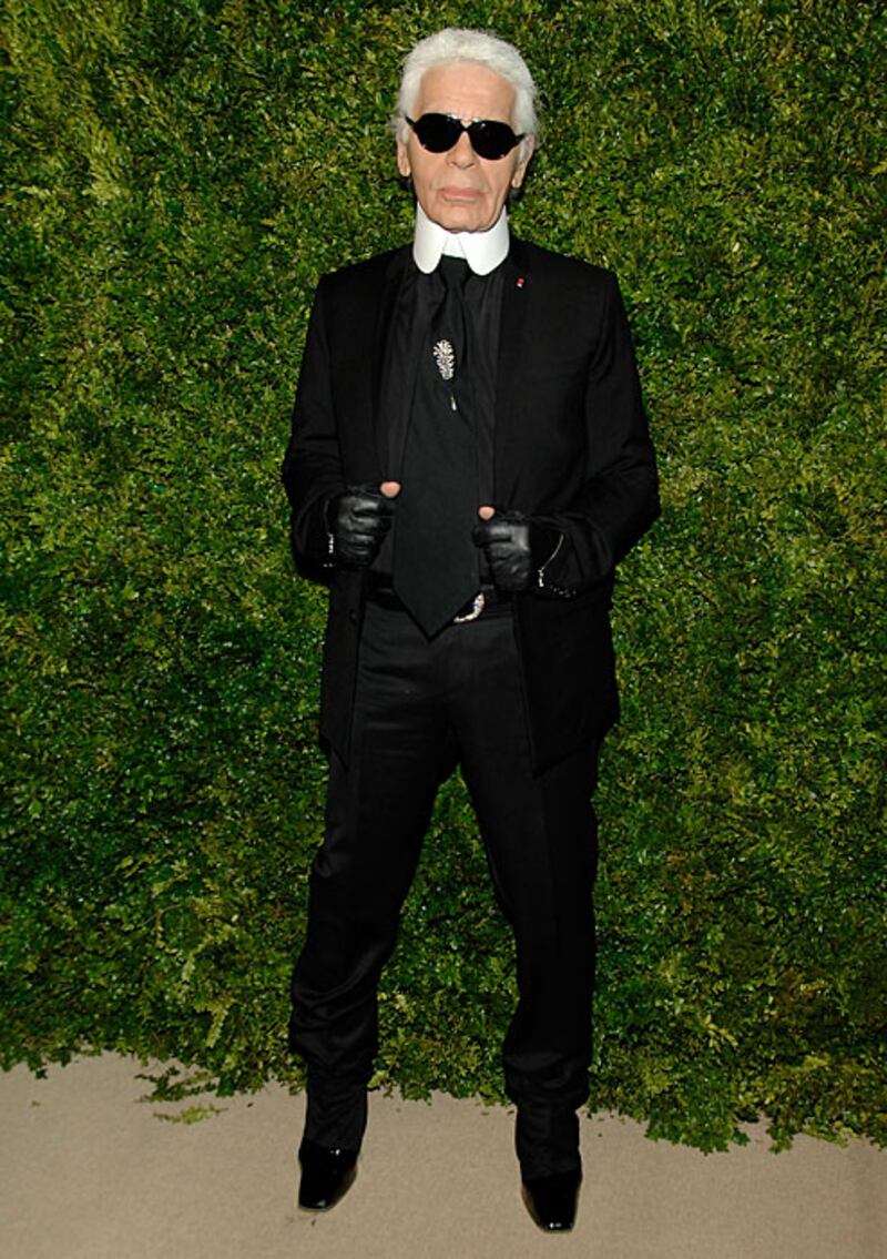 galleries/2010/11/16/7th-annual-cfda-awards/cfda-8_tpbyht