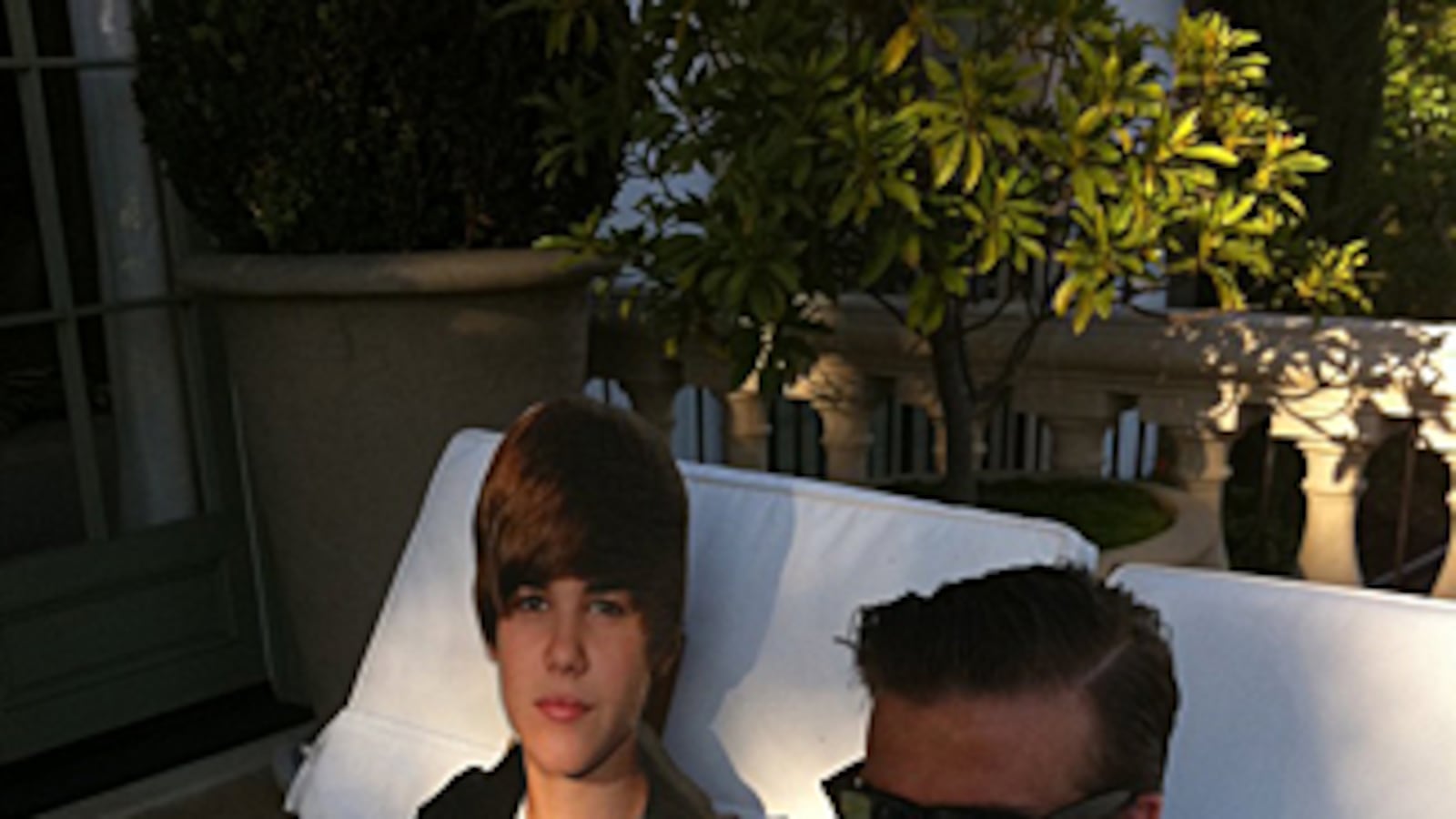galleries/2011/04/07/celebrity-twitter-photos/twitpi47---beckham_u759gy