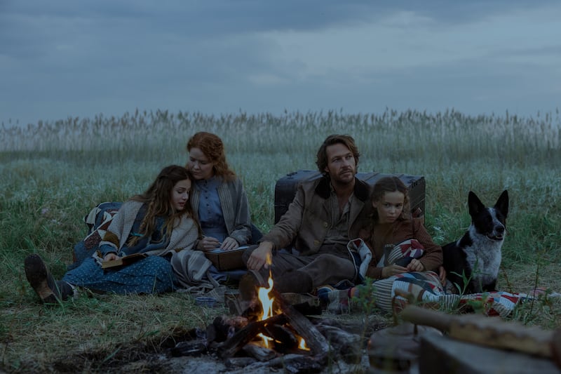(L-R) Skywalker Hughes as Mary Ingalls, Crosby Fitzgerald as Caroline Ingalls, Luke Bracey as Charles Ingalls, and Alice Halsey as Laura Ingalls.