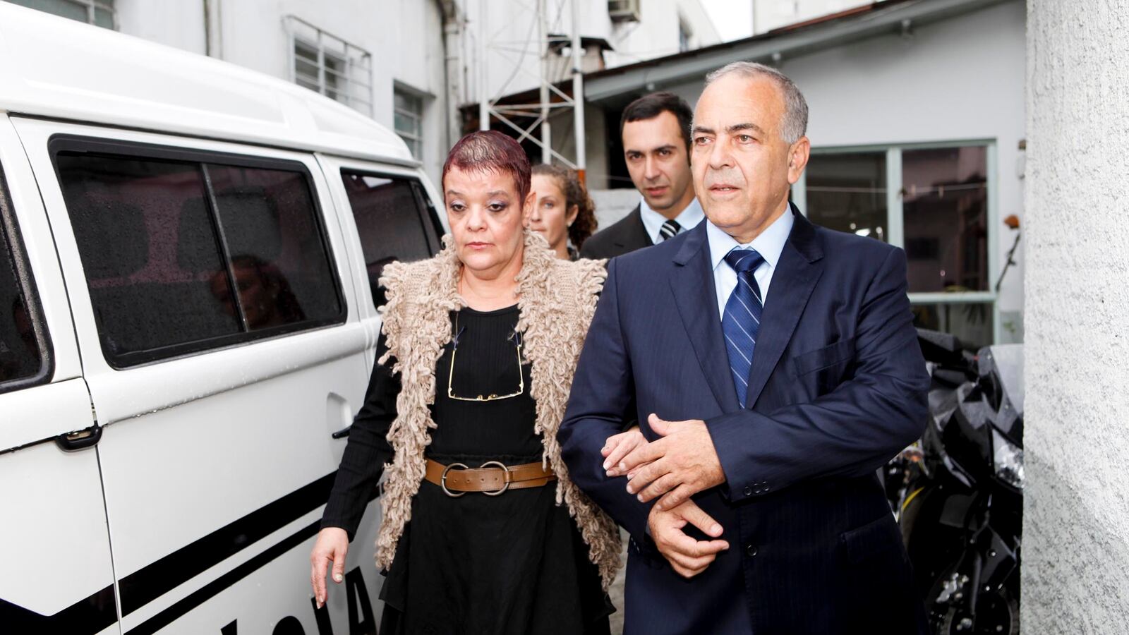 cheats/2013/03/27/brazilian-doctor-charged-with-killing-7-patients/130327-brazilian-doctor-murders-margolis-tease_rlghrw