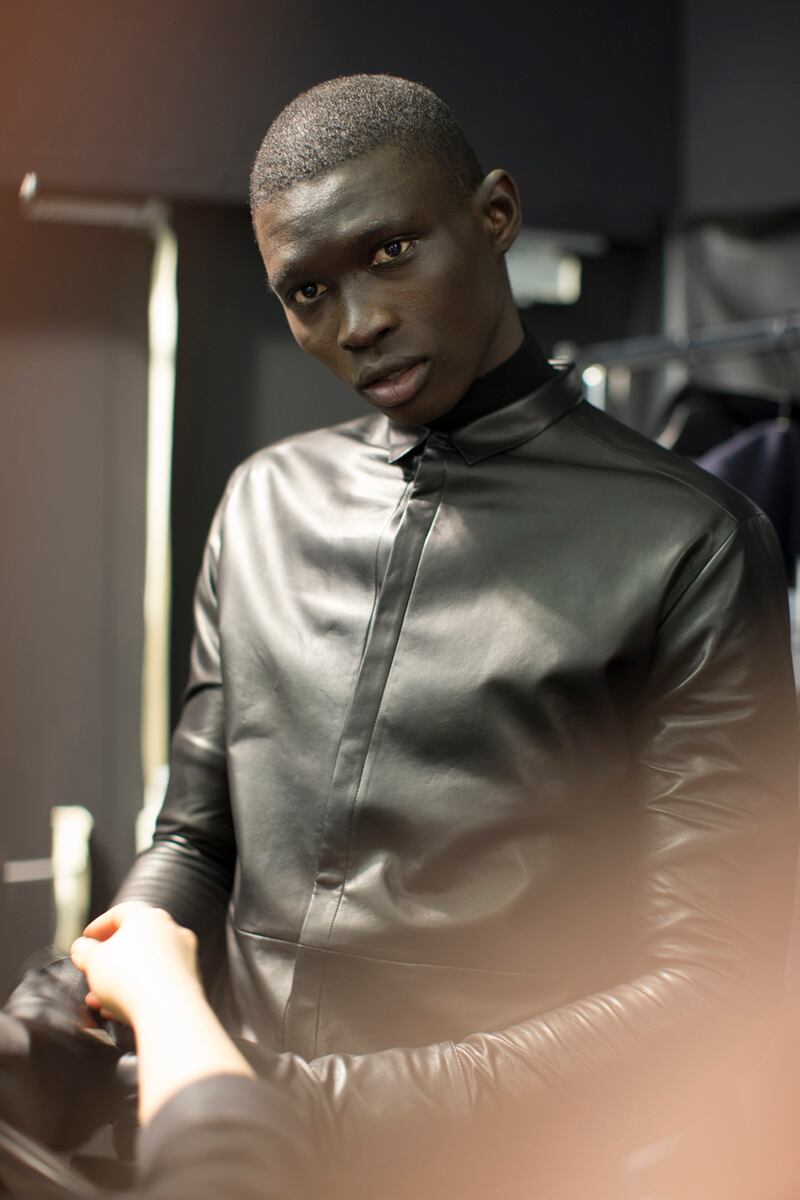 galleries/2014/01/20/backstage-at-paris-men-s-fashion-week/Juun-J-FW14-59_q6omoy