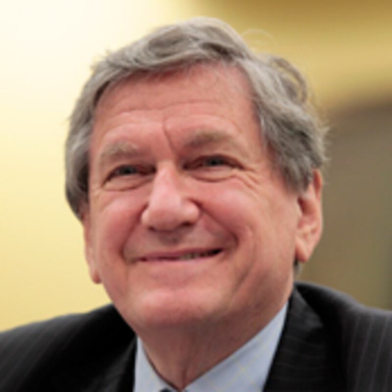 articles/2011/01/14/richard-holbrookes-fitting-memorial-service/gelb-holbrooke_150453_lkeygz