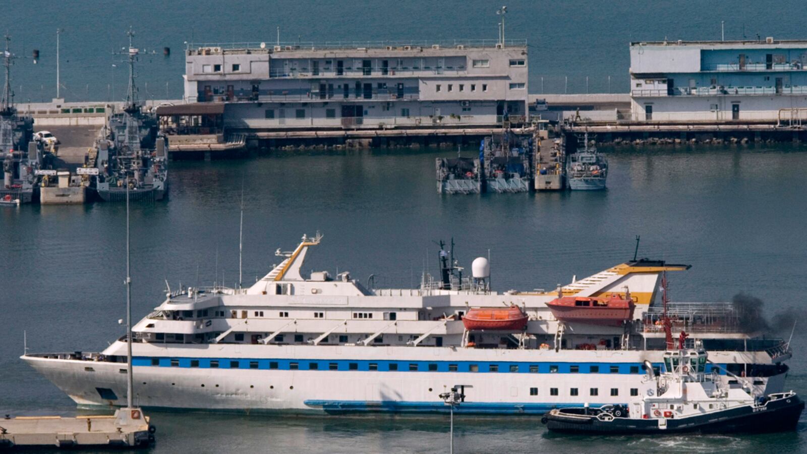 cheats/2011/09/02/turkey-expels-israeli-ambassador/israel-turkey-tensions-flotilla-raid-cheat_ao5p3i