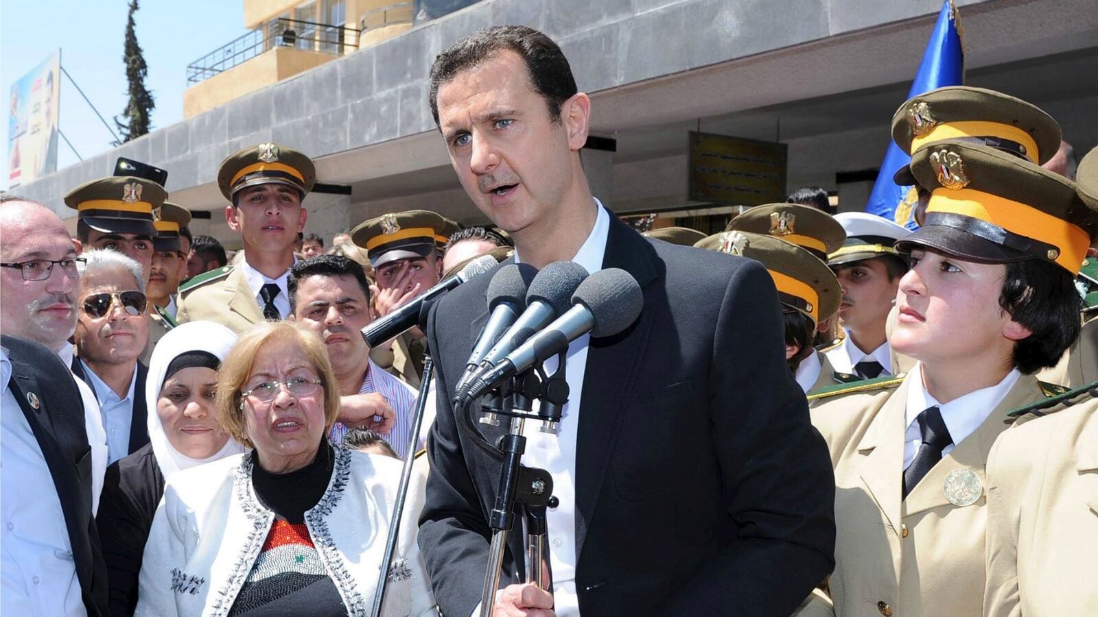 cheats/2015/07/24/wsj-assad-still-has-chemical-weapons/150724-assad-weapons-cheat_qte8rj