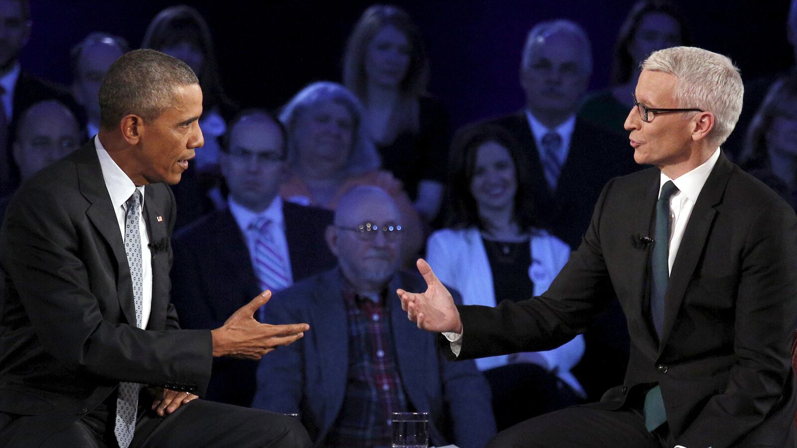 articles/2016/01/08/cnn-s-guns-in-america-town-hall-was-more-like-a-wwf-match/160107-cox-obama-town-hall-tease_eywitz