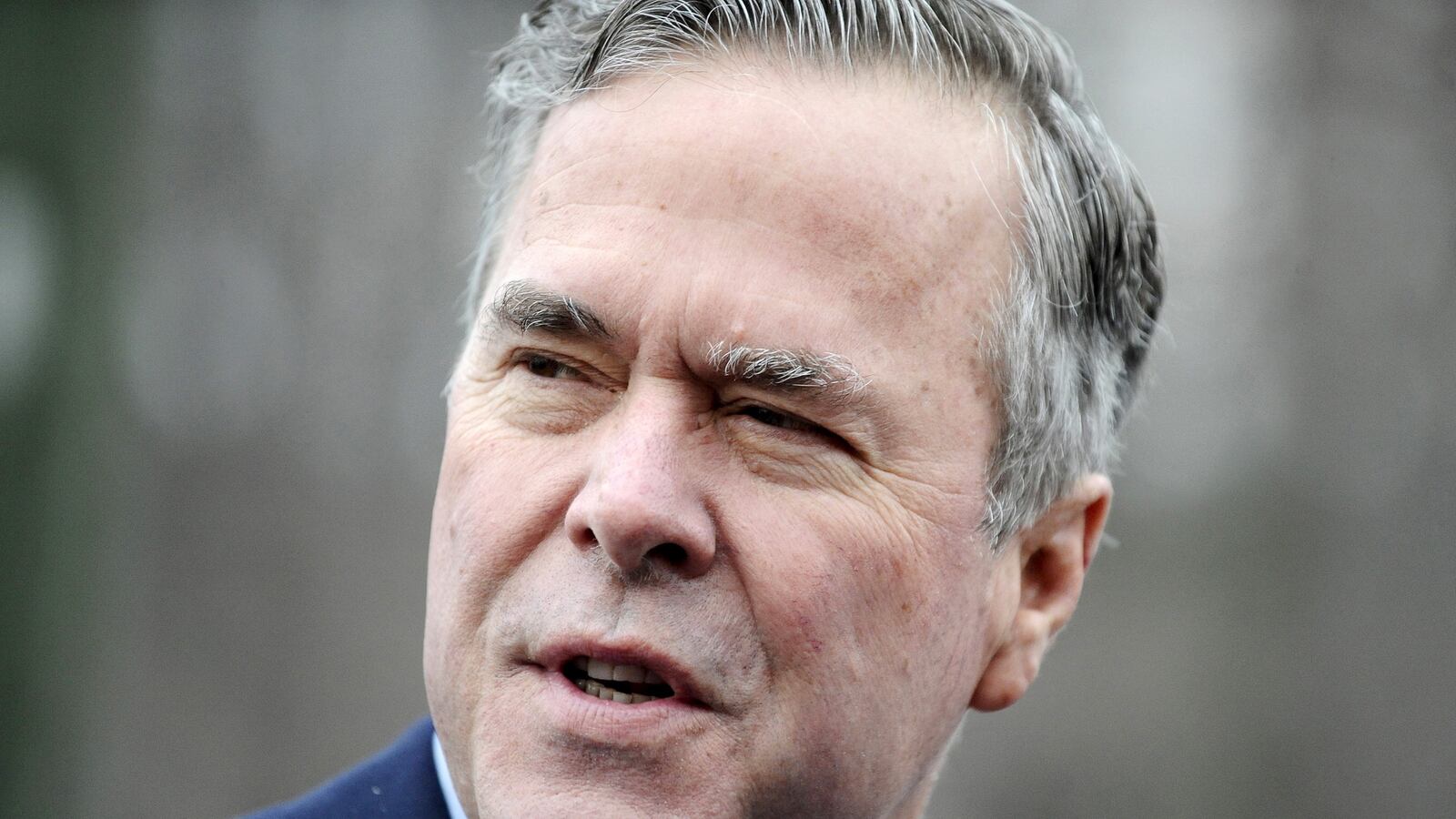 cheats/2016/09/29/report-jeb-might-vote-for-johnson/160929-jeb-johnson-cheat_qgpb9l