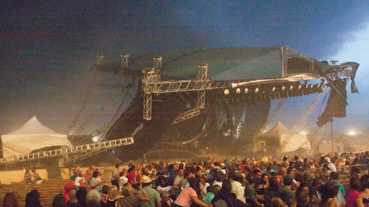 cheats/2011/08/15/ind-state-fair-to-reopen-after-deaths/indiana-state-fair-stage-collapse-cheat_v1cgrq