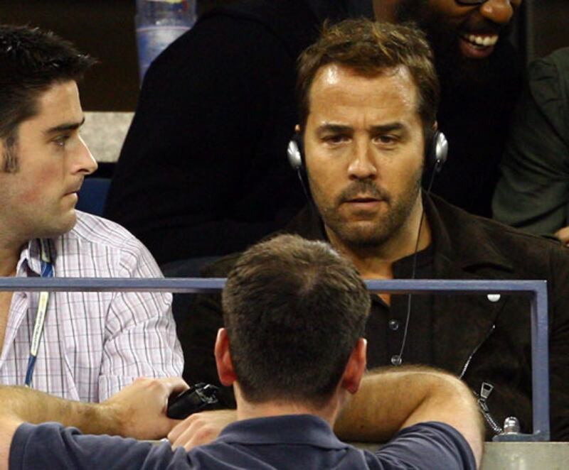 galleries/2009/09/08/celebs-at-the-us-open/celeus-open---piven_b7eeol