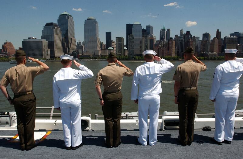 galleries/2013/04/13/say-it-ain-t-so-sequester-why-we-love-new-york-s-fleet-week-photos/130413-fleet-week-add-1_wz3yjh