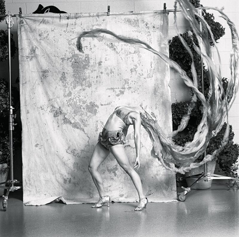 articles/2014/12/01/a-backstage-love-affair-with-cirque-du-soleil/141128-mcnearney-soleil3-embed_djx9xl