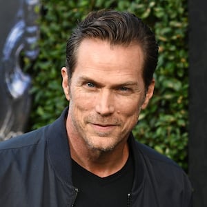 Jason Lewis at the world premiere of 20th Century Studios' "Rosaline" held at El Capitan Theatre on October 6, 2022 in Los Angeles, California.