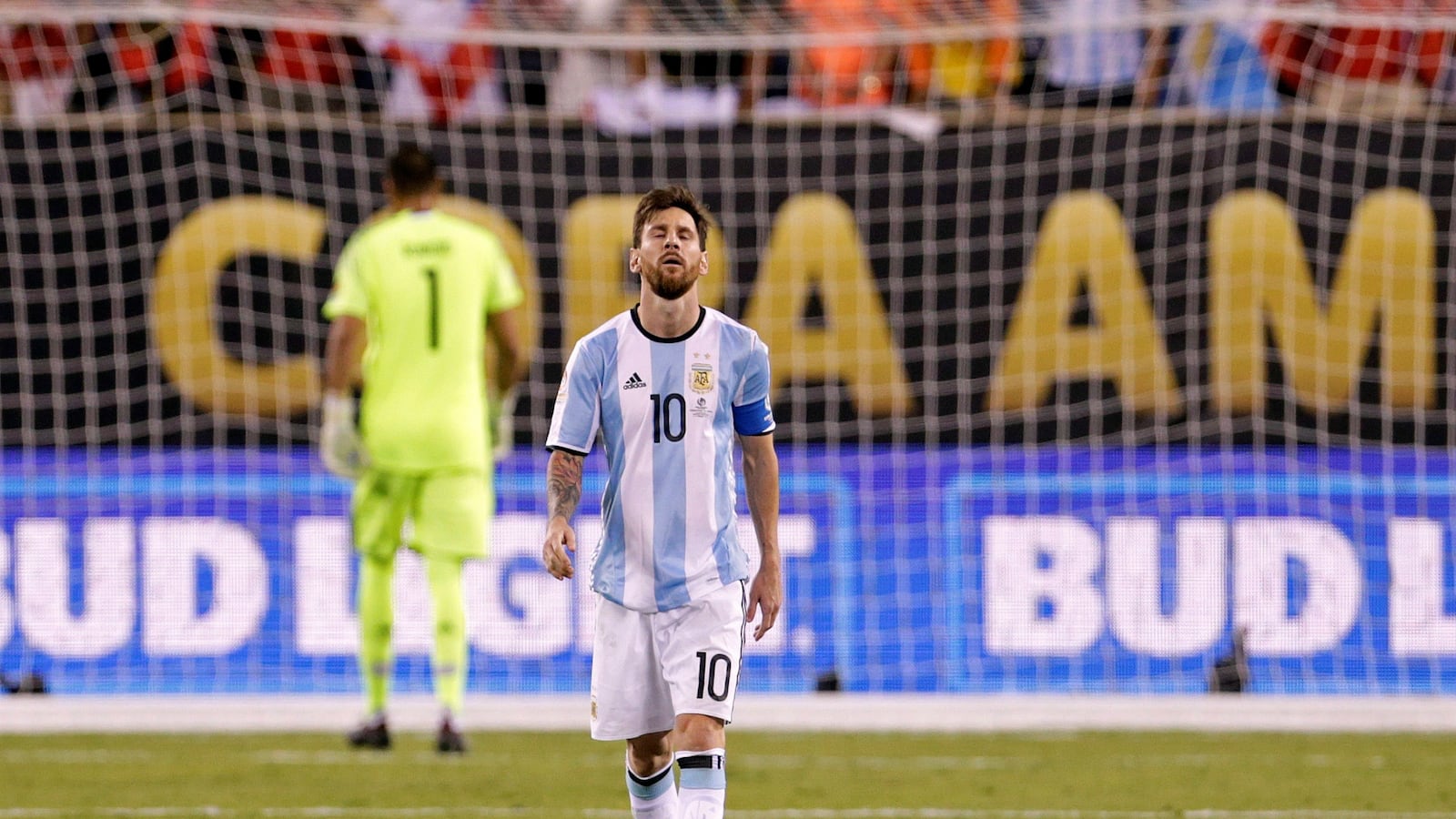 cheats/2016/06/27/lionel-messi-quits-soccer-after-copa-loss/160627-messie-retires-copa-cheat_zpvrhn