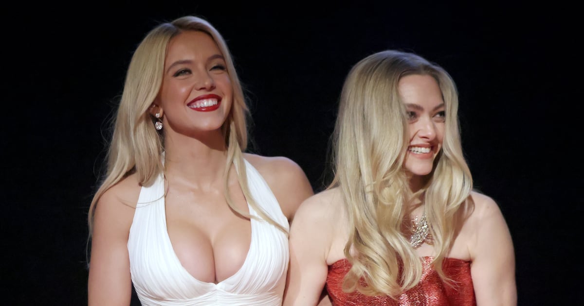 Amanda Seyfried Speaks Out on MAGA-Coded Star’s Ad Backlash