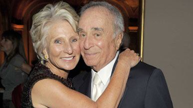 articles/2011/05/25/sidney-harmans-life-celebrated-at-washington-memorial-with-bill-clinton-justice-stephen-breyer/clift-sidney-memorial_183274_i1k2ur