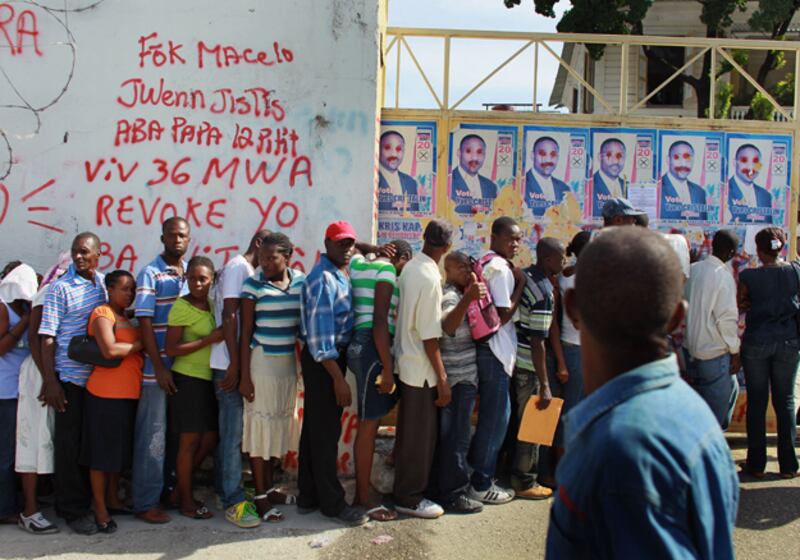 galleries/2010/11/27/haiti-elections/haiti-elections-5_kaodwz