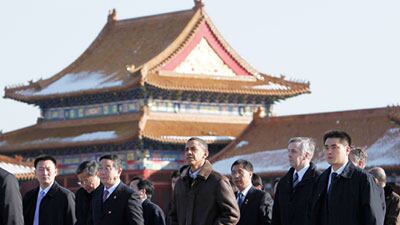articles/2009/11/16/punching-below-its-weight/obama-in-asia---gallery-launch_hkvpix
