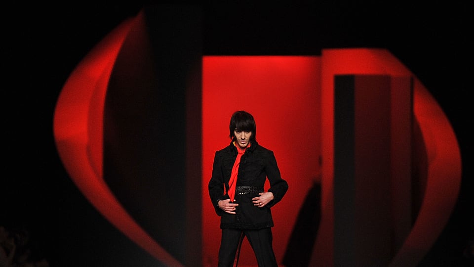 galleries/2011/03/02/galliano-s-runway-goodbye-s/galliano-goodbyes---2011_xn7g4m