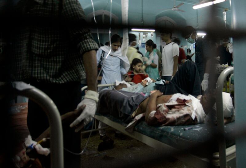 galleries/2008/11/26/mumbai-terrorism/mumbai-terrorism-05_ohtbgb