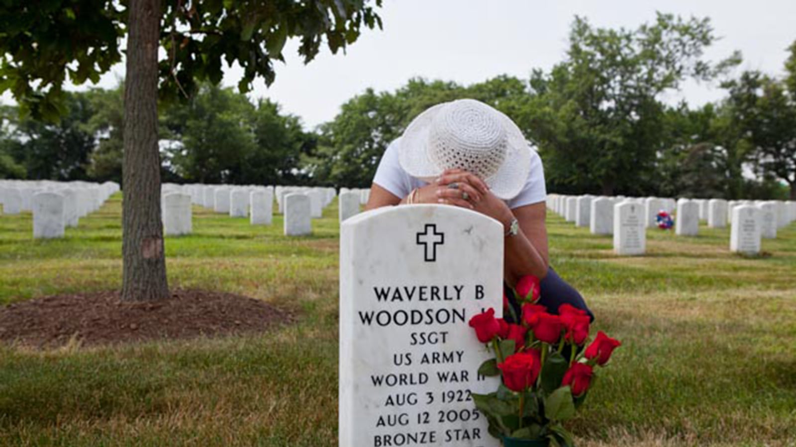 articles/2016/06/06/d-day-s-forgotten-african-american-heroes/160605-Hervieux-dday-tease_zttzlg