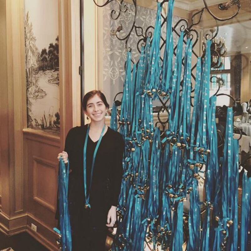 articles/2016/12/22/over-the-top-restaurant-and-bar-holiday-decorations/161222-Rothbaum-Commanders-Palace-jingle-bells_xrnd47