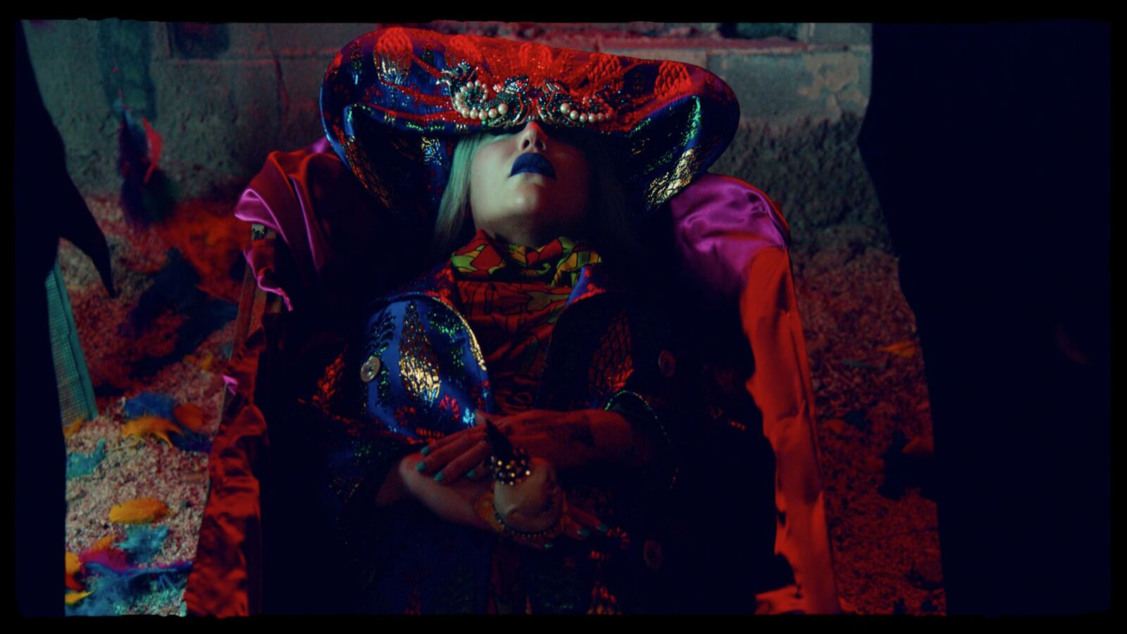 170706-jones-kesha-cheat-hero_prbzop