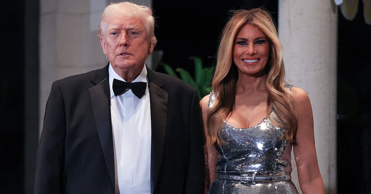 Trump Lets Loose at Glitzy NYE Bash While Approval Ratings Sink