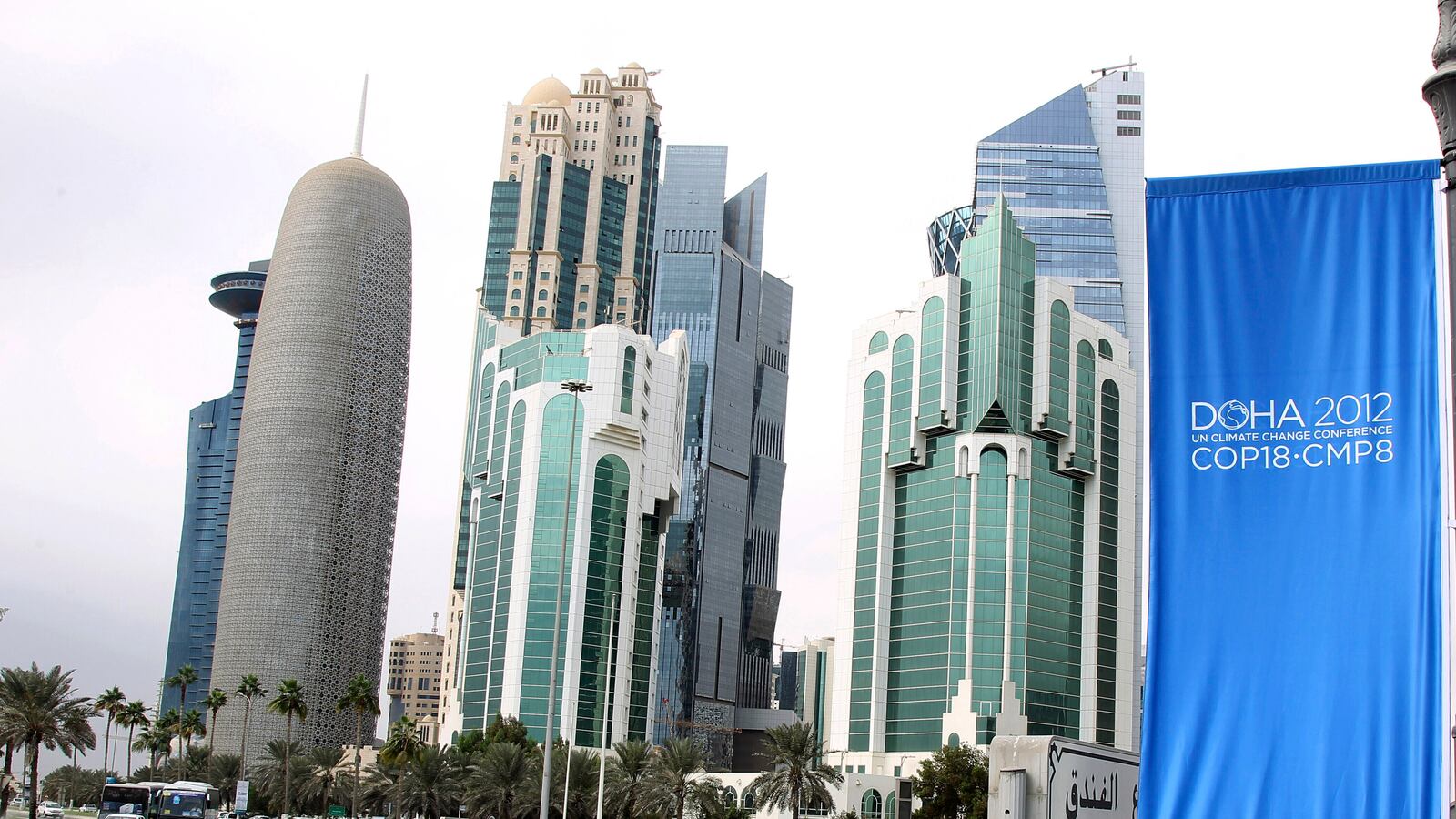 cheats/2012/11/26/u-n-climate-talks-in-qatar-begin/qatar-un-climate-conference-begins-cheat_udwgfv