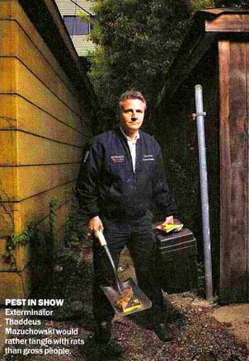 galleries/2010/08/26/hot-exterminators/hot-exterminators---thaddeus_gimeu6