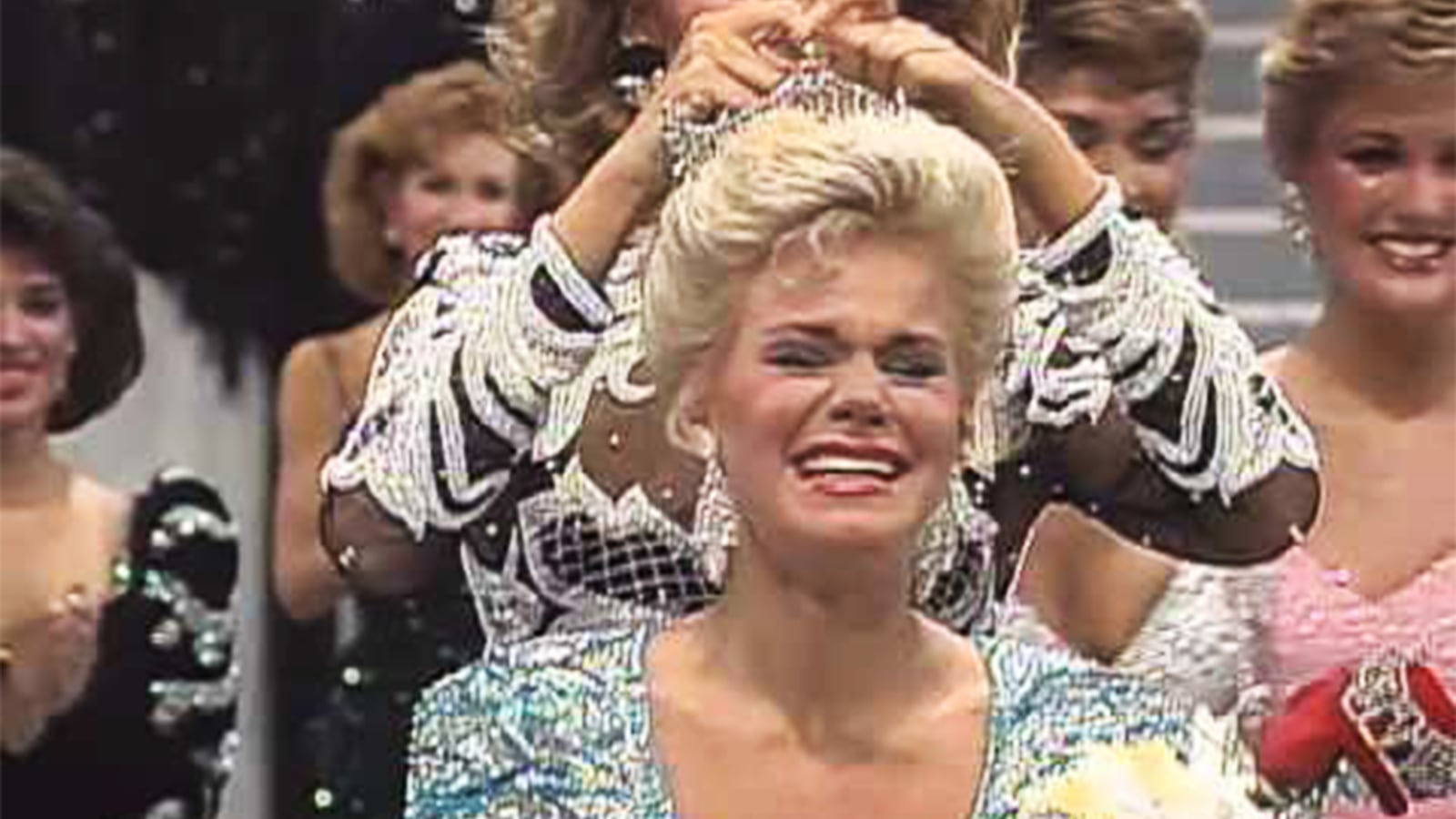 180820-carlson-miss-america-hero_wqvrrg