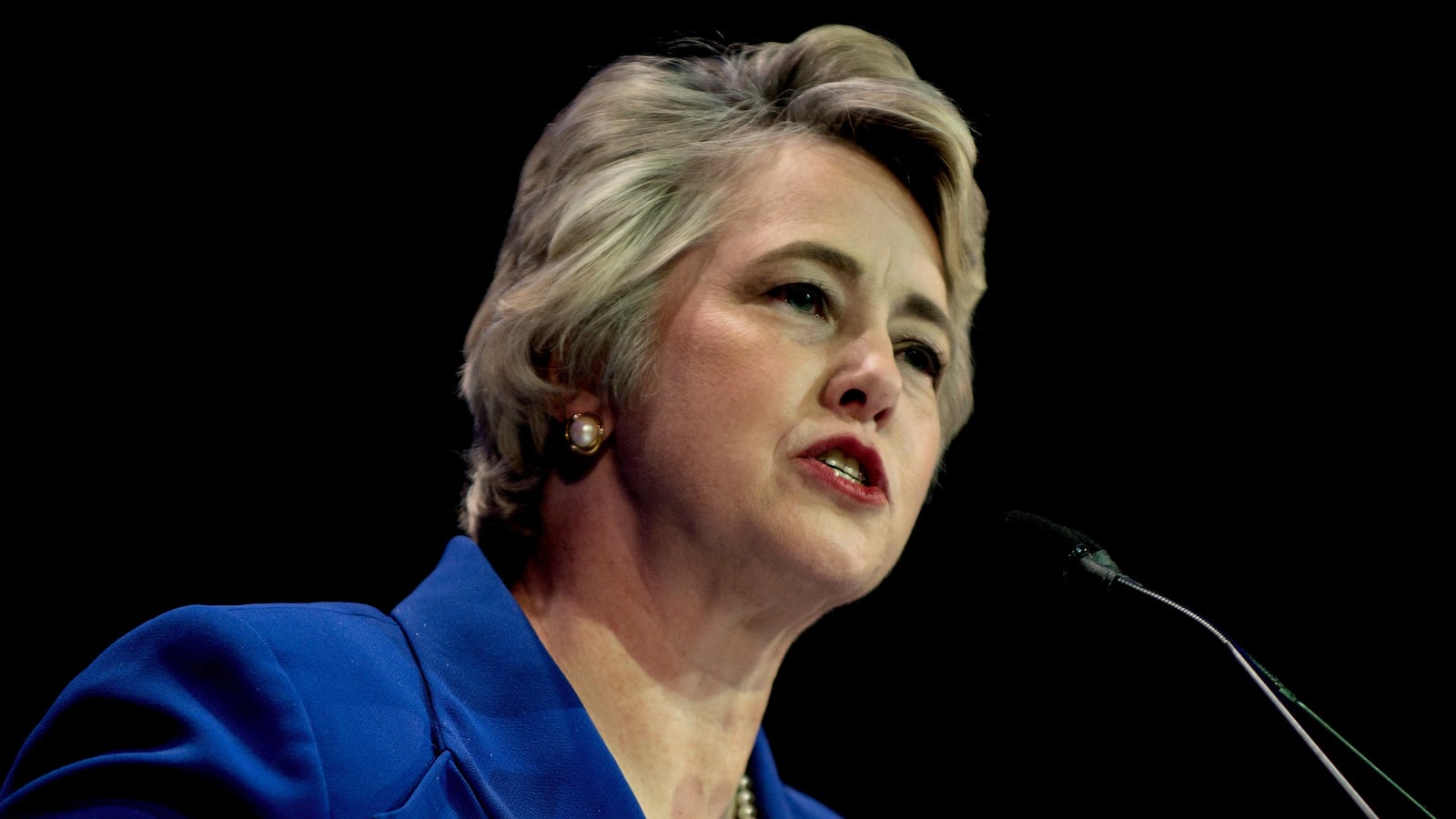 171211-Allen-Annise-Parker-hero__pmxcdx