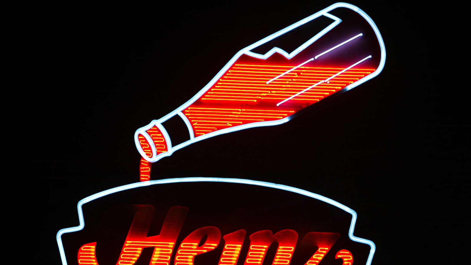 cheats/2013/02/14/buffet-s-berkshire-hathaway-to-buy-heinz/130214-hathaway-buy-heinz-cheat_vw0pwn