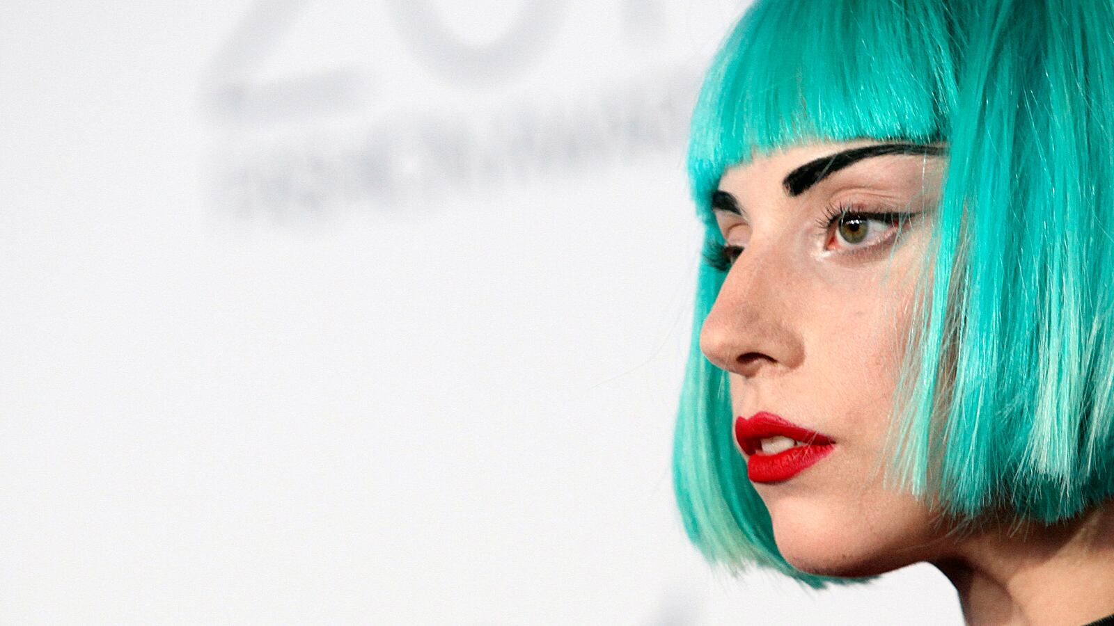 articles/2014/12/03/shut-up-lady-gaga-s-rape-isn-t-about-you/141203-zimmerman-gaga-tease_romn5n