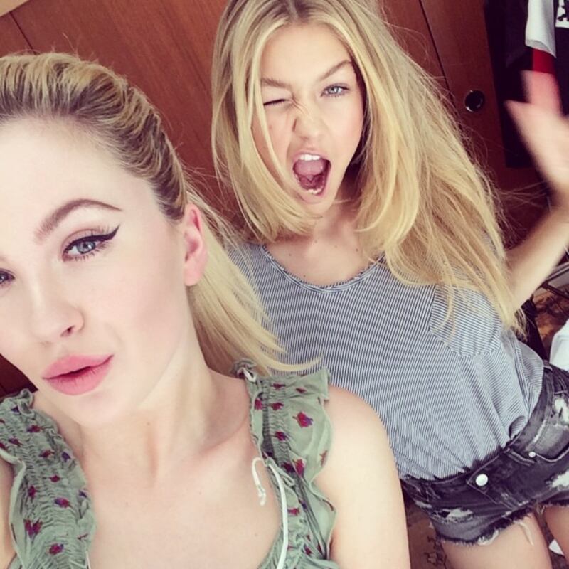 galleries/2014/06/22/the-11-best-fashion-instagrams/140620-fashion-instagrams-gigi-hadid_wzmdib