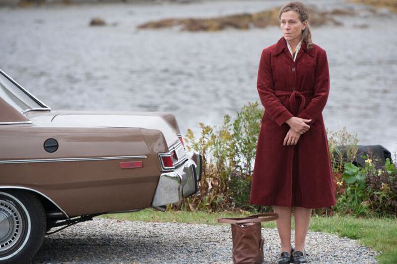 galleries/2014/12/11/2015-golden-globe-nominations-boyhood-birdman-house-of-cards-and-more/141209-gg-kitteridge-18_oowjhb