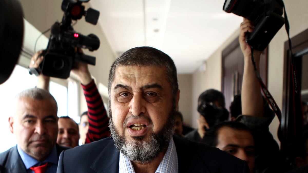 cheats/2012/04/14/egypt-boots-top-islamist-candidates/egypt-muslim-brotherhood-cheat_tgvacy