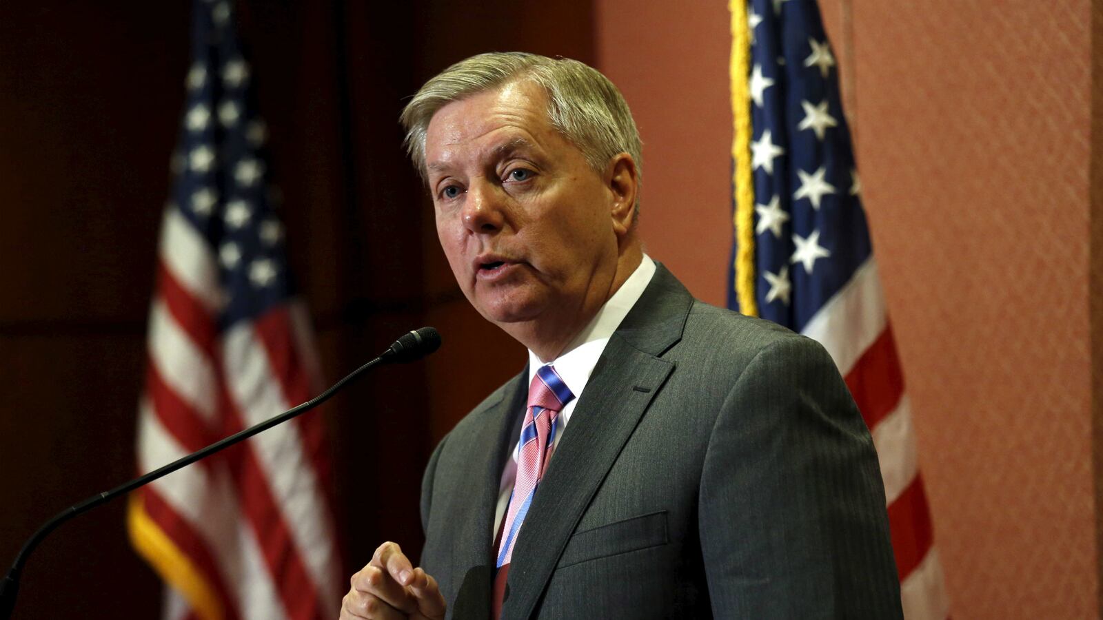 cheats/2015/07/12/sen-graham-trump-is-a-wrecking-ball/150712-lindsey-graham-cheat_snku9b