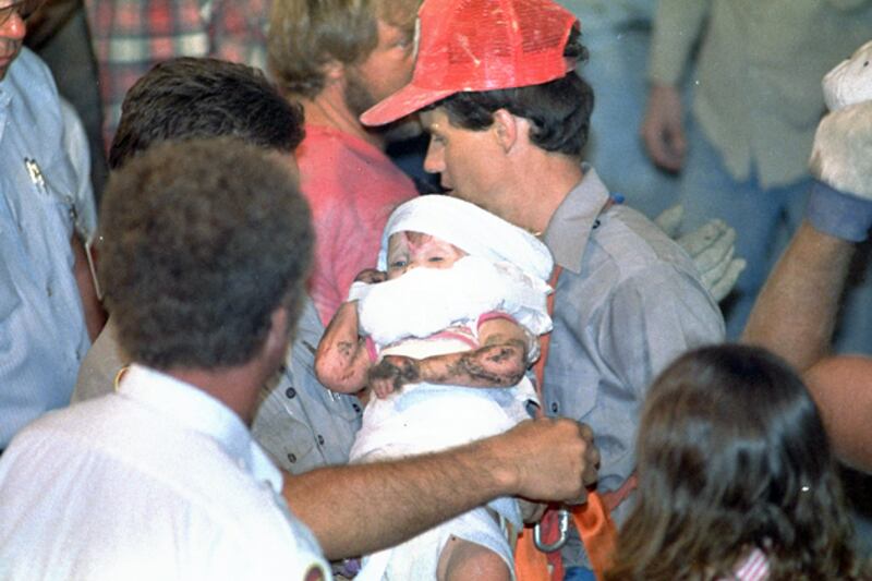 galleries/2012/04/13/baby-in-the-morgue-luz-milagros-and-more-miracle-babie-photos/miracle-babies-baby-jessica_fmiwjw