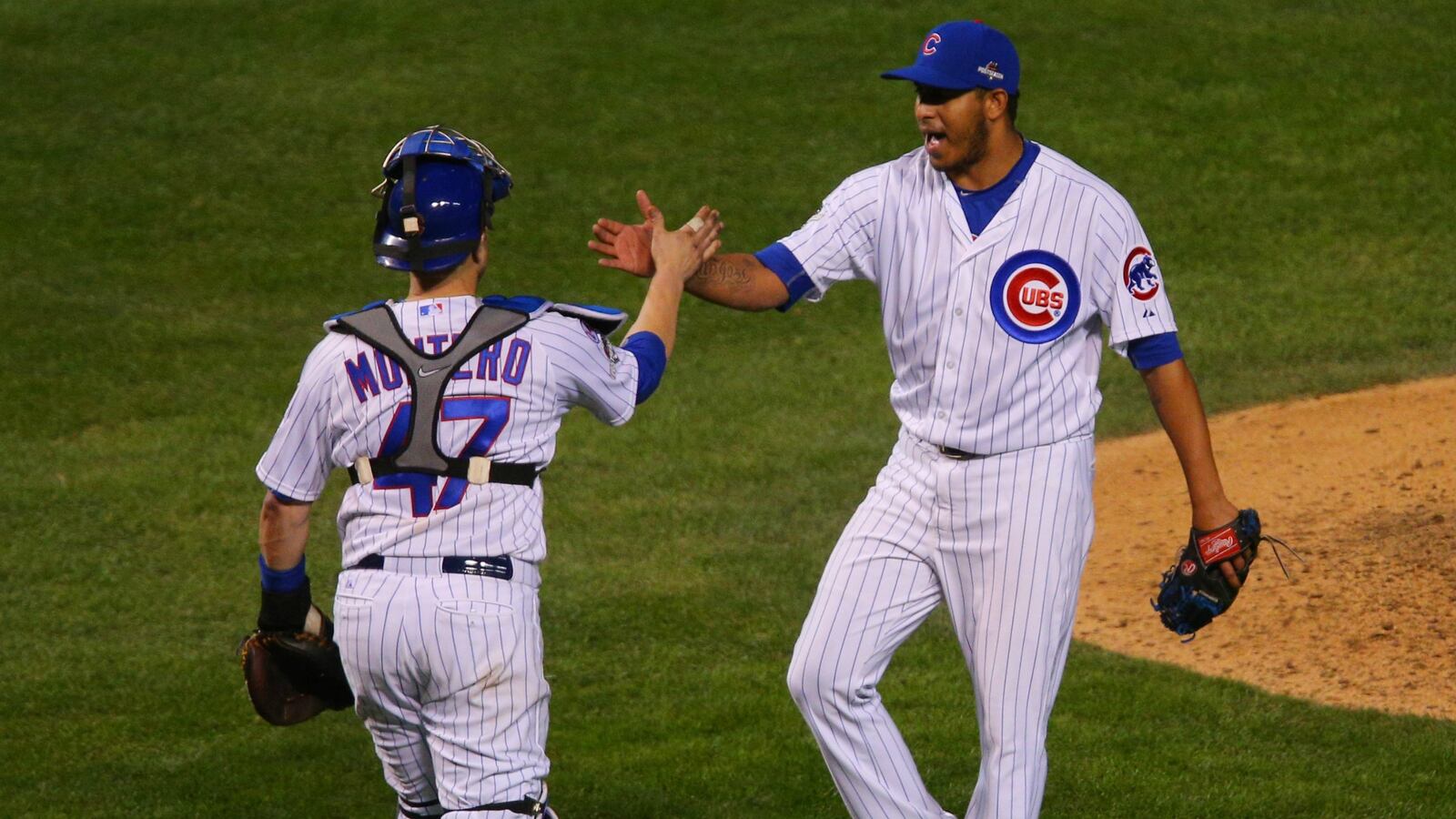 cheats/2015/10/13/cubs-mets-win-for-2-1-nlds-leads/151013-baseball-cheat_ocaw8l