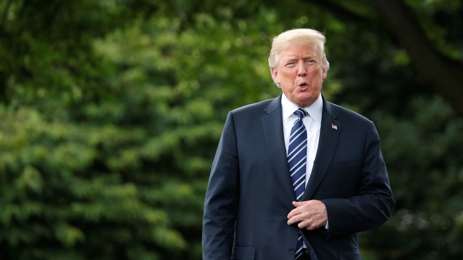 180723-trump-mueller-interview-obstruction-cheat_joqln5