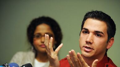 articles/2010/12/10/hiv-positive-porn-star-derrick-burts-gay-for-pay/abowitz-porn_146458_p7cuct