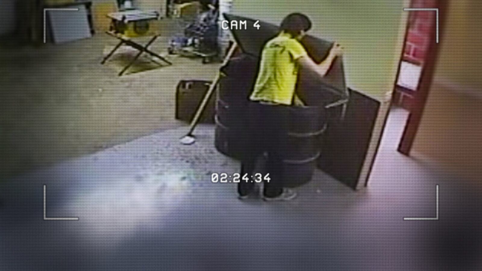 191218-schager-dont-fck-with-cats-tease_gewg2q