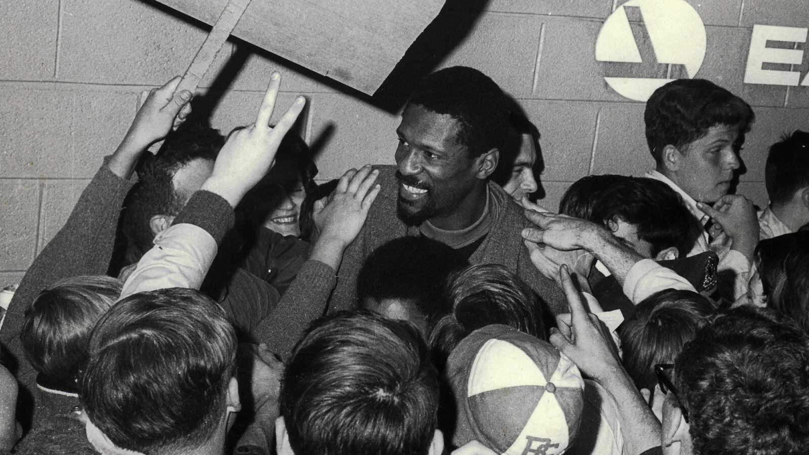 230205-bill-russell-tease_wmyjmm