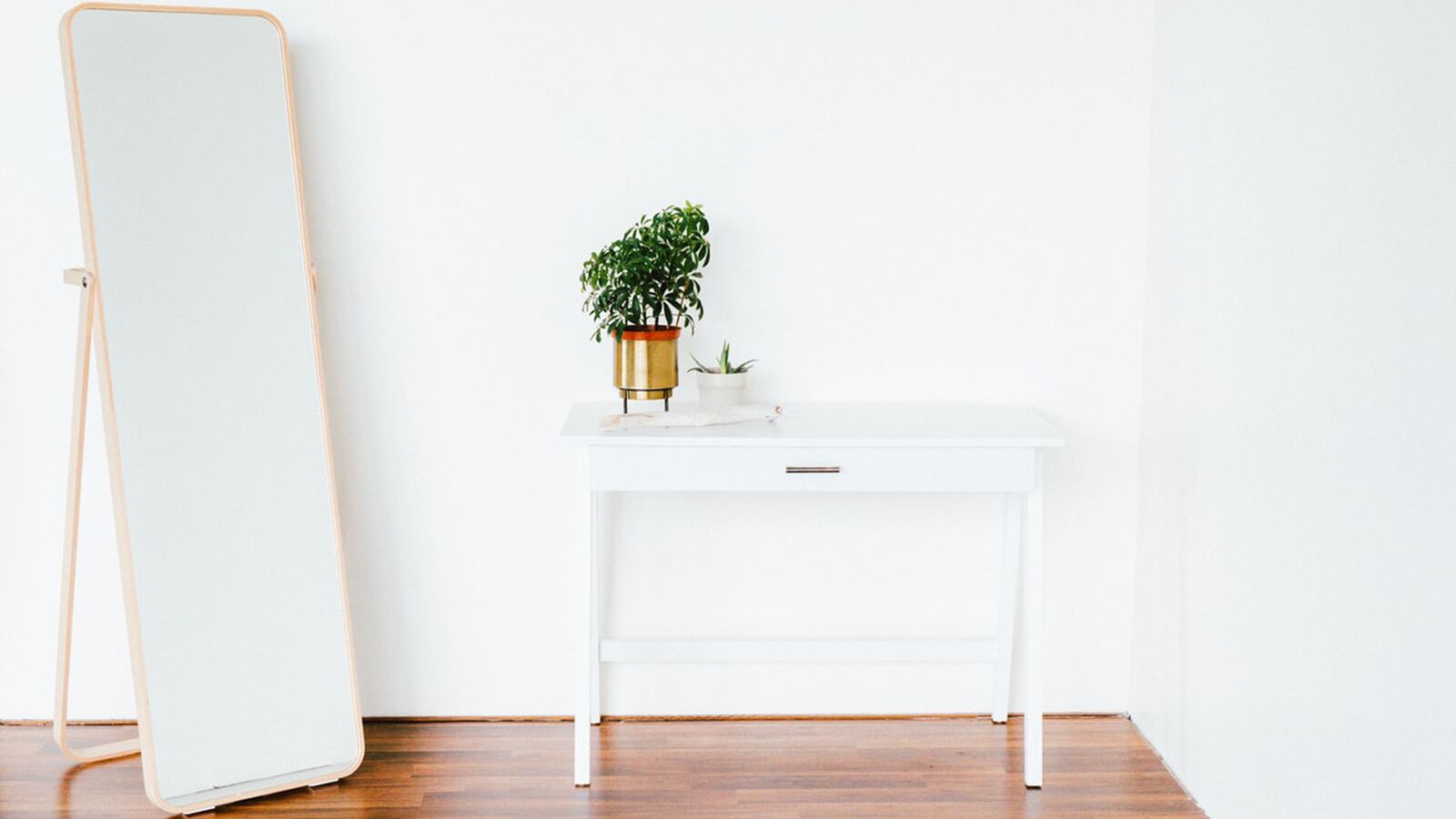 Best Full Length Mirrors on Amazon Under $200