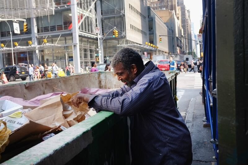 articles/2012/02/22/what-we-can-do-for-the-bottom-50/poor-americans_kgjcpi