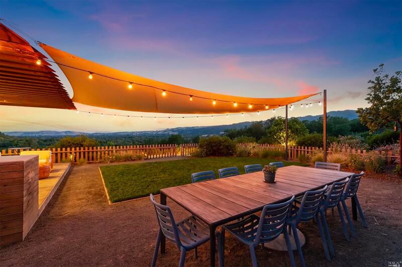 211102-OMG-Sonoma-15_mrc7aw