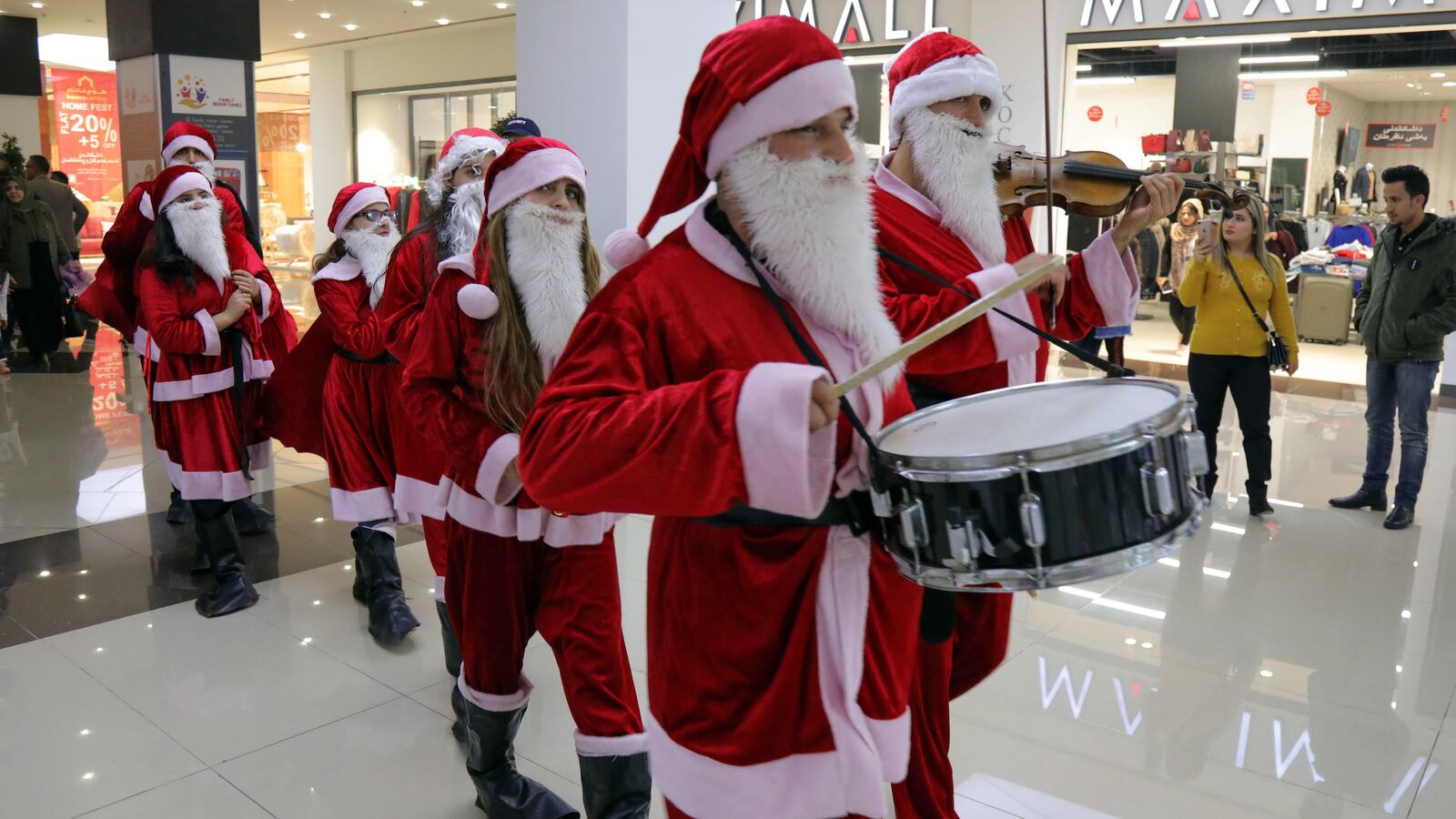 GettyImages-1190482889_szyicl