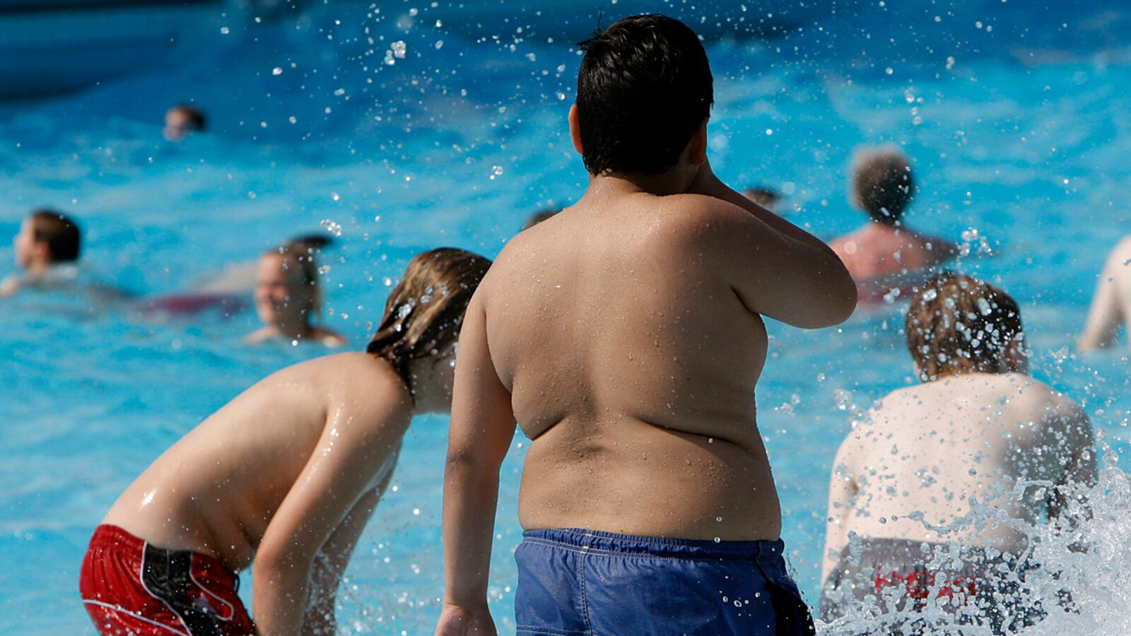 cheats/2011/08/15/study-fat-people-can-be-healthy/obesity-swimming-cheat_v8kzh4