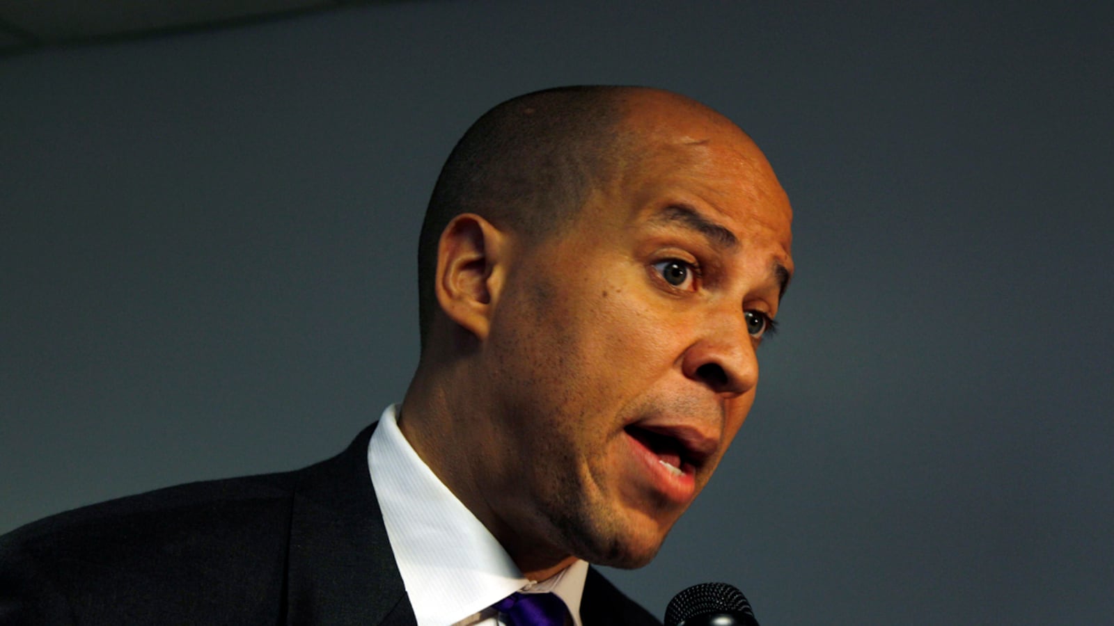 cheats/2012/02/22/newark-officials-rail-against-nypd/cory-booker-newark-muslims-cheat_otfobh