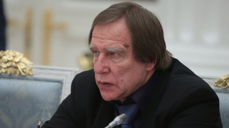 articles/2016/04/06/putin-s-mysterious-music-man-moving-billions-in-panama/160406-nemtsova-panama-papers-tease_vsqqgi